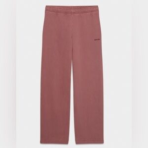 ARITZIA Cozy Fleece Mega Straight Sweatpant 
Color: CLAREMONT
Size: Small